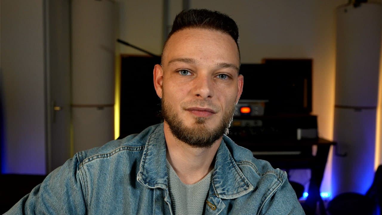 Menno van Ravels — Co-Founder of Blockchain Decoded